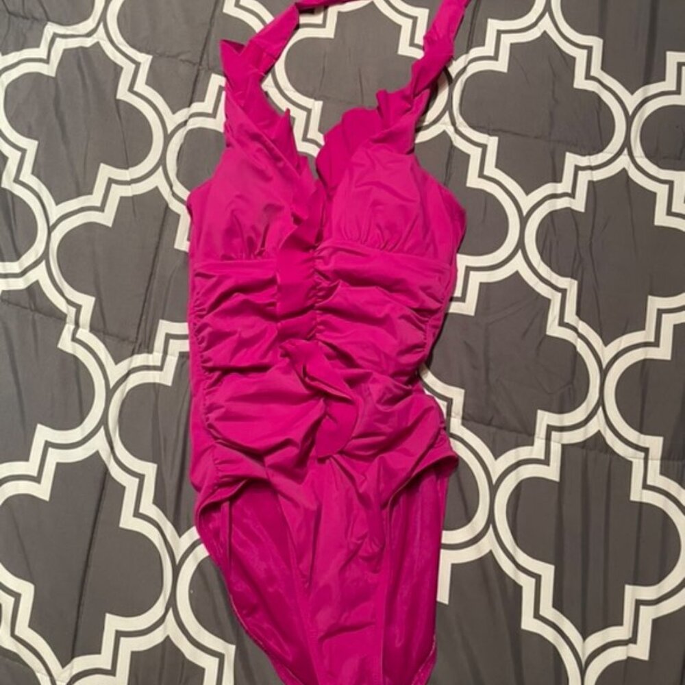 **SOLD**Women's Spanx Ruffled Pink Swimsuit